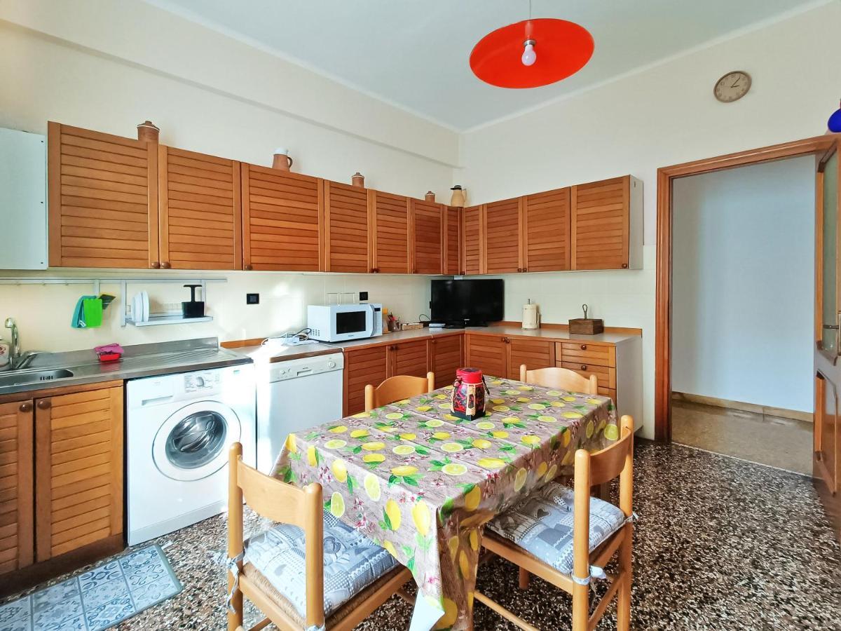 San Martino Appartament Con Parcheggio Privato Генуя Екстер'єр фото